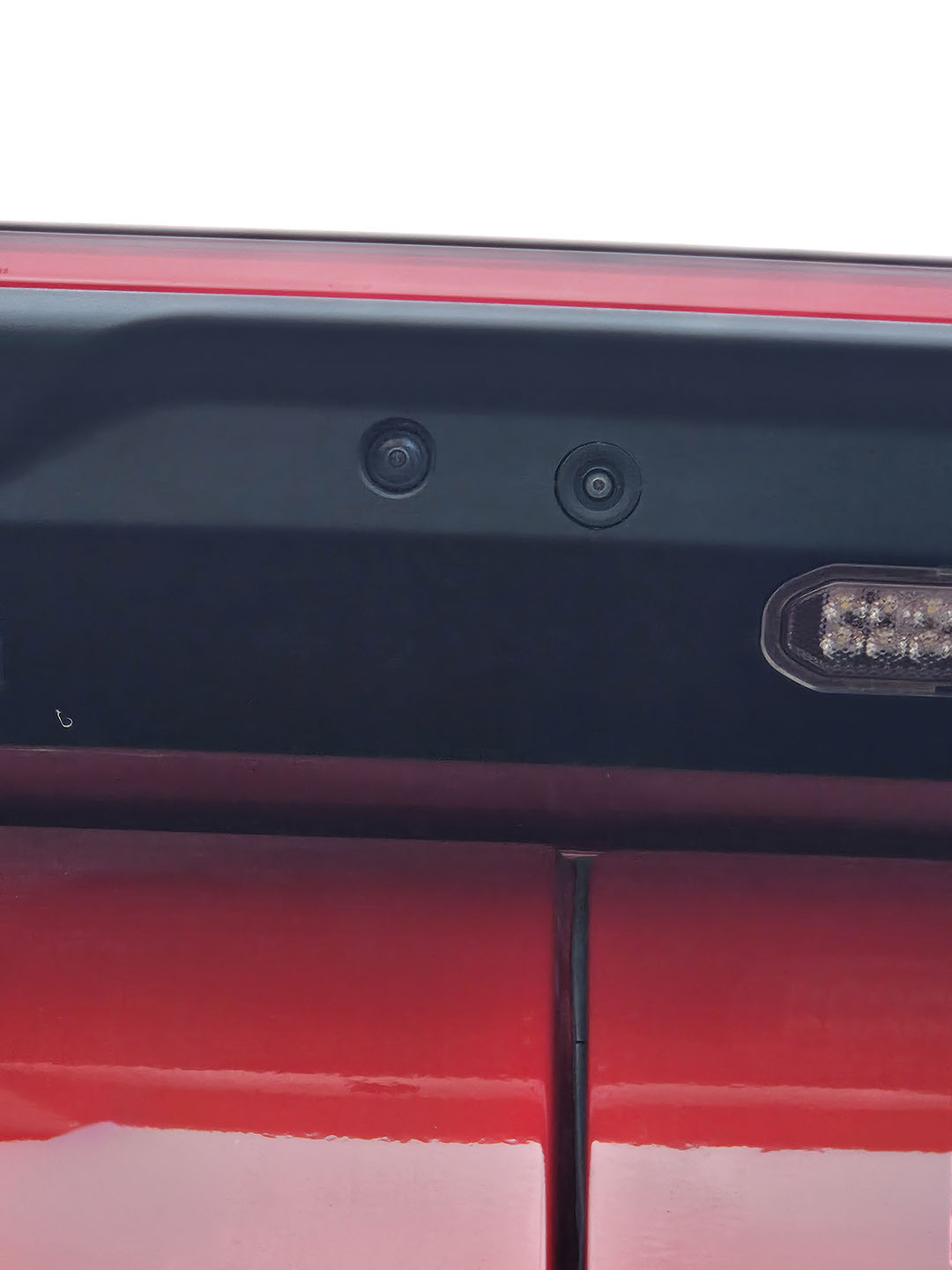 Intégration de la caméra arrière du kit 360° sur un utilitaire